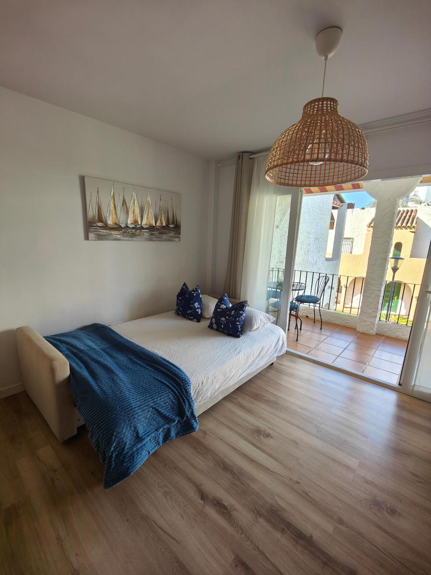 Renovated Apartment On Beachside With Pool Нерха Екстериор снимка